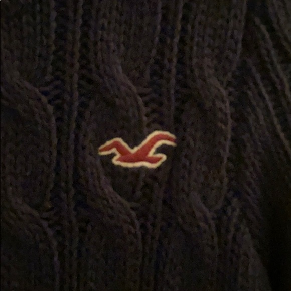 Hollister 3/4 knit sweater - Picture 3 of 3